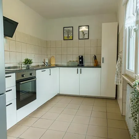Grosszuegiges Apartment Mit Balkon Fuer Monteure Und Feriengaeste Dillingen/Saar Exterior foto
