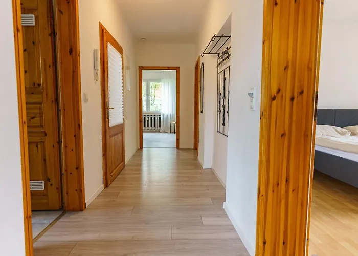 Grosszuegiges Apartment Mit Balkon Fuer Monteure Und Feriengaeste